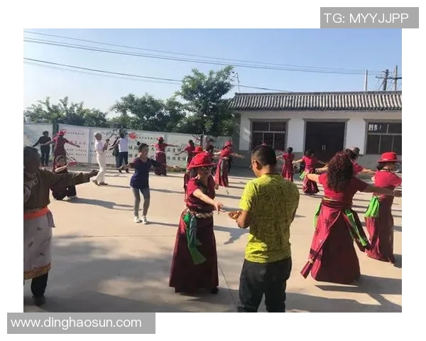 足球明星热舞锅庄展现独特魅力引发粉丝热议视频精彩回顾